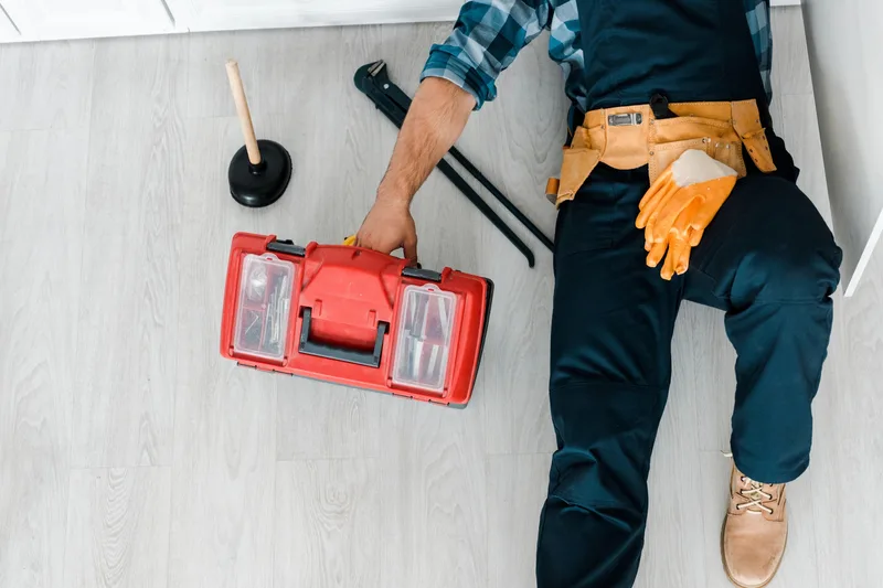 Plombier professionnel en dépannage — Le Plombier Paris 14, Paris 14e